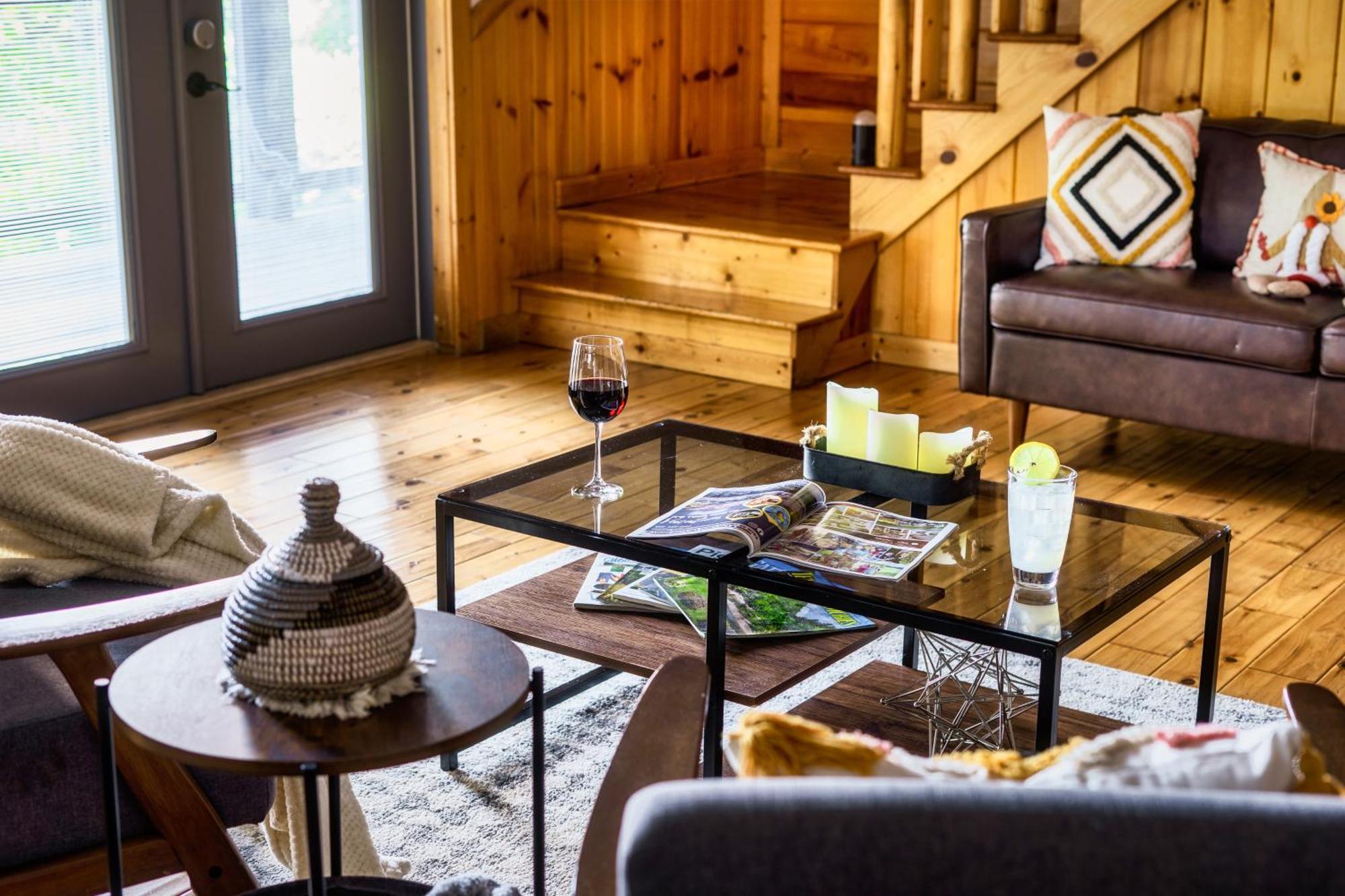 Woodhaven - Private - 3 Suites - Gorgeous Views - 3 Pools - Gamerm - Hottub - Lots Of Bears 蓋特林堡 外观 照片